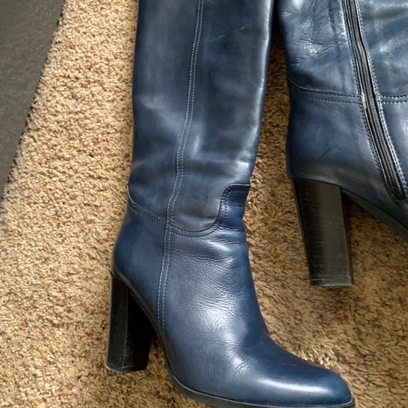 Saks Fifth Ave over the knee boots 8 - Picture 4 of 11